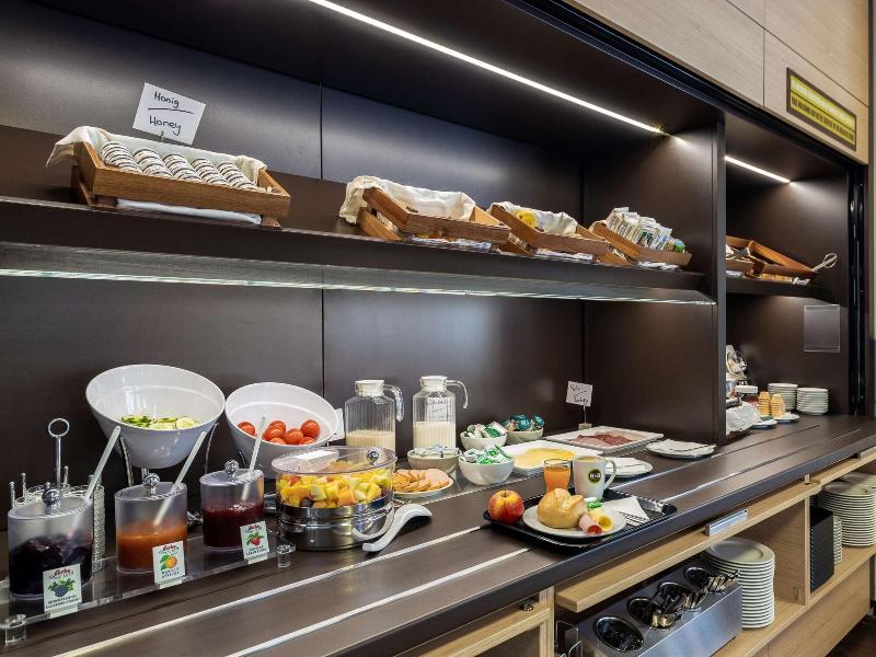 B&B Hotel Düsseldorf-Mitte - Restoran