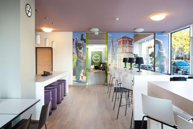 B&B Hotel Düsseldorf-Mitte - Restoran
