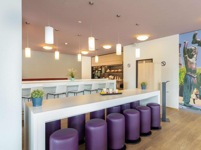 B&B Hotel Düsseldorf-Mitte - Restoran