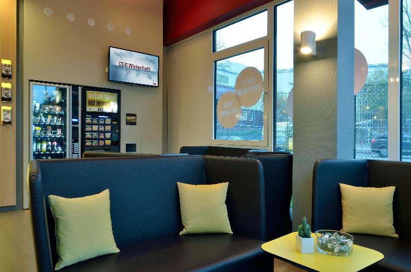 B&B Hotel Hamburg Nord - Lobi