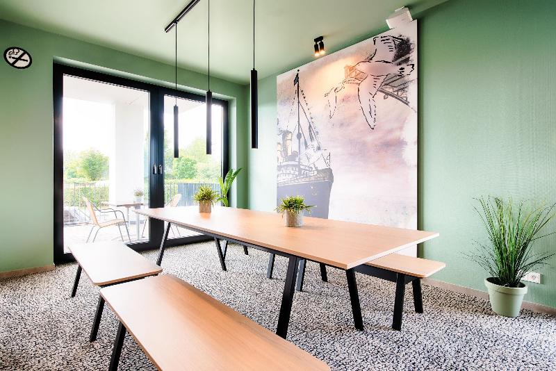 B&B Hotel Wilhelmshaven - Lobi