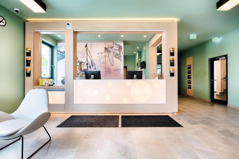B&B Hotel Wilhelmshaven - Lobi