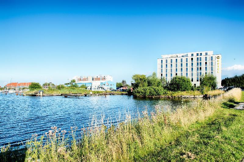 B&B Hotel Wilhelmshaven - Genel