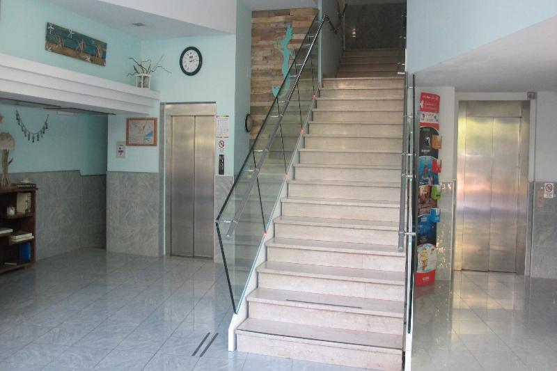Hotel Concordia - Lobi