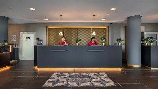 Holiday Inn - the niu, Ridge Halle Central Station fotoÄŸrafÄ±