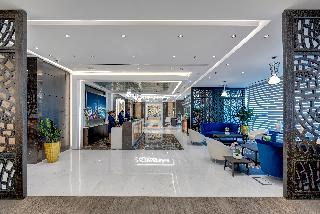 Royal Continental Suites fotoÄŸrafÄ±