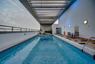 Royal Continental Suites fotoÄŸrafÄ±