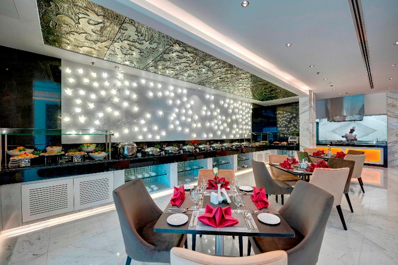 Royal Continental Suites - Restoran