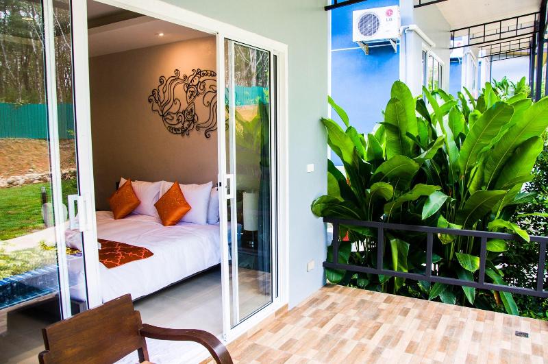Chom Phu Resort Khaolak - Oda