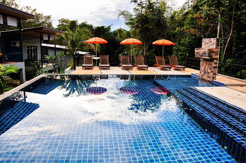 Chom Phu Resort Khaolak - Havuz