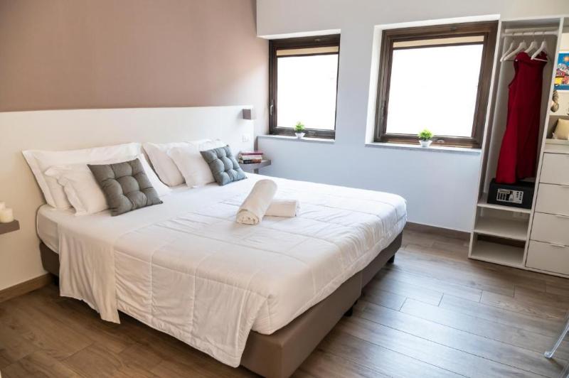 B&B Ruggero Settimo - Room & Suite - Lobi