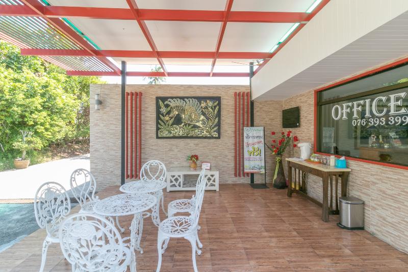 Chaiyo Resort Phuket by ZUZU - Lobi