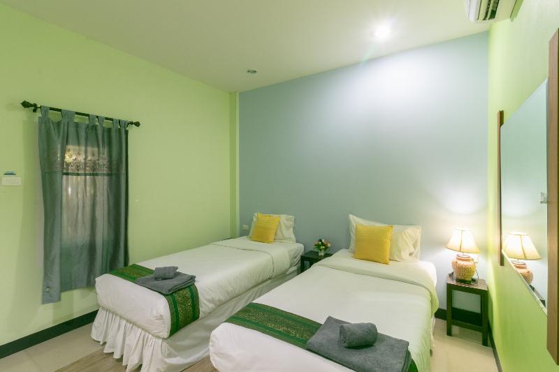 Chaiyo Resort Phuket by ZUZU - Oda