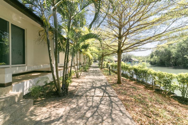 Chaiyo Resort Phuket by ZUZU - Oda