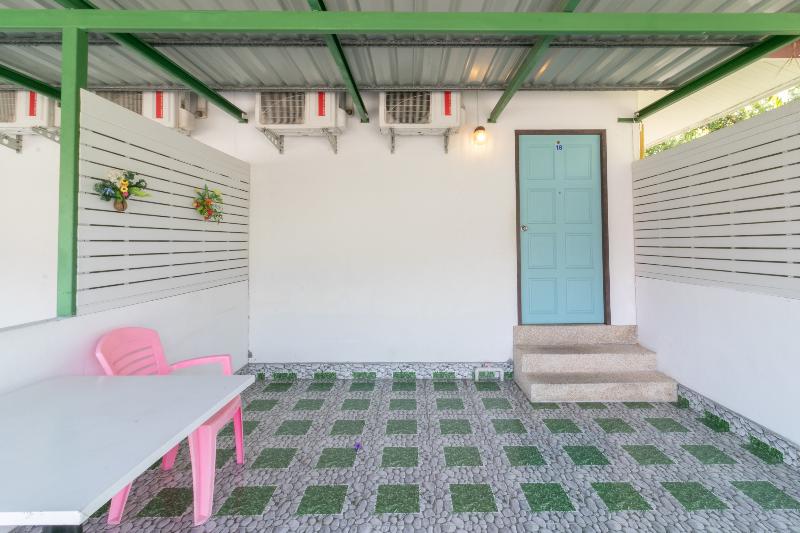Chaiyo Resort Phuket by ZUZU - Oda