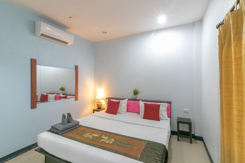 Chaiyo Resort Phuket by ZUZU - Oda