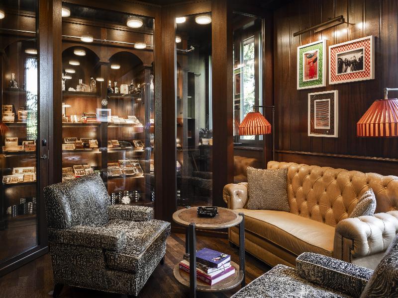 The Alpina Gstaad - Bar