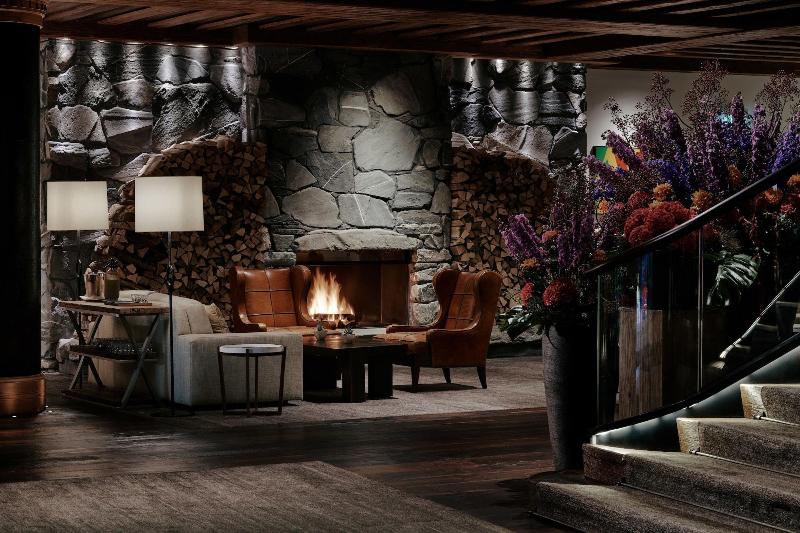 The Alpina Gstaad - Lobi