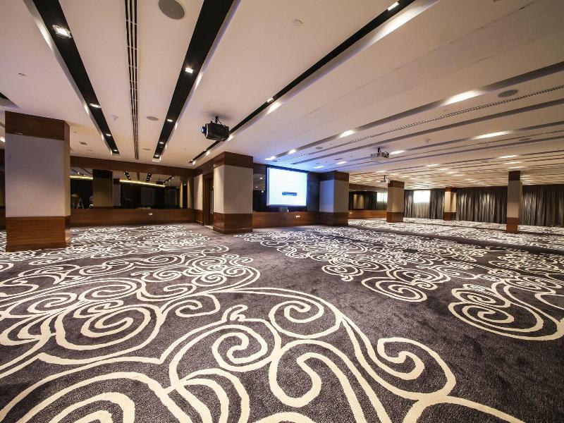 Lavender Hotel And Hotel Apartments Al Nahda - Toplantı