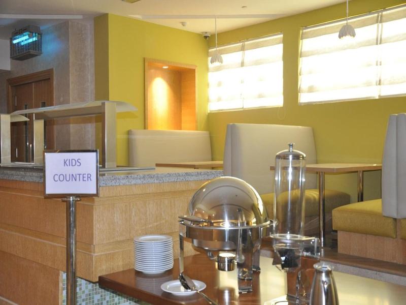 Lavender Hotel And Hotel Apartments Al Nahda - Restoran