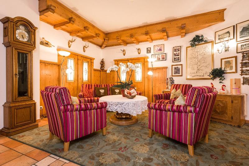 MOSERHOF - Lobi