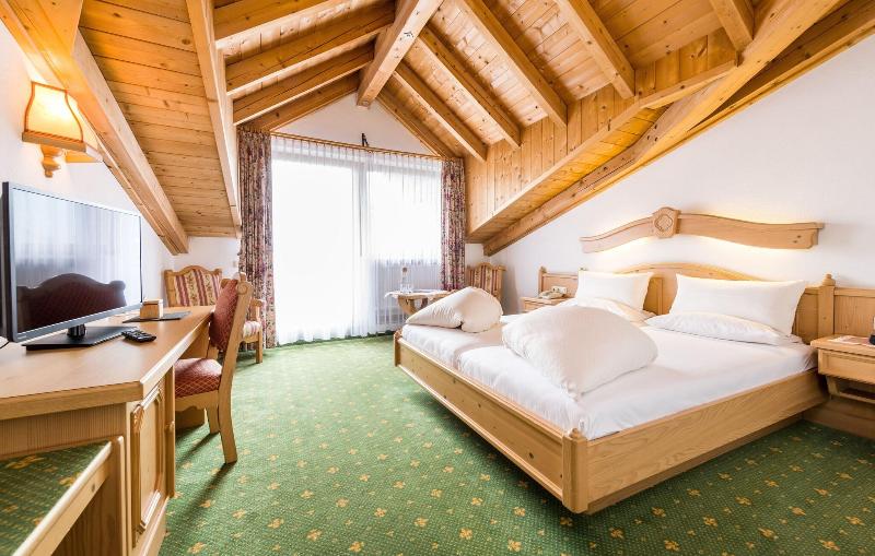 MOSERHOF - Oda