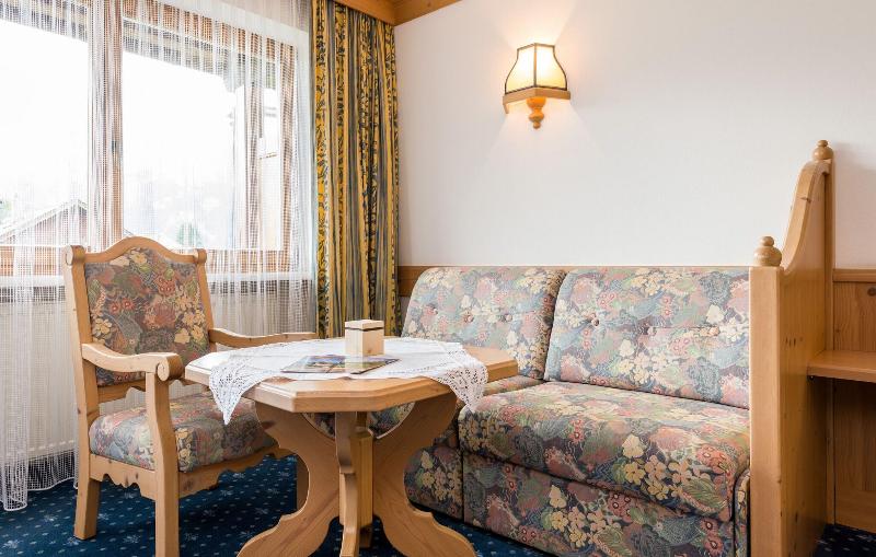 MOSERHOF - Oda