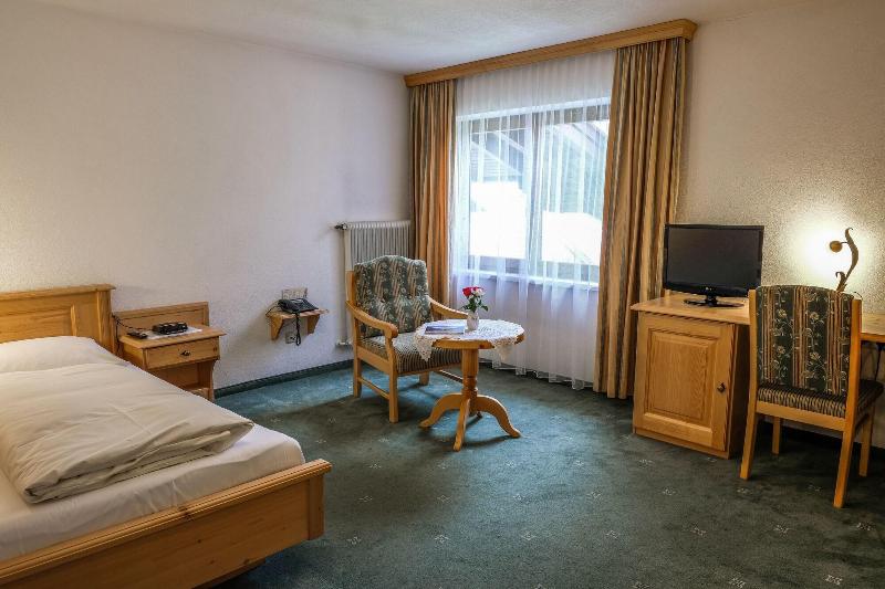 MOSERHOF - Oda