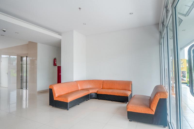 Life 2837 Apartment Dramaga Tower - Lobi