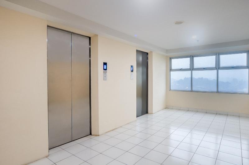 Life 2837 Apartment Dramaga Tower - Lobi