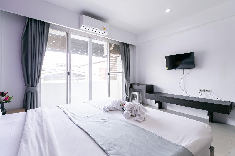 Ruan Plaisoi Apartment by ZUZU - Oda