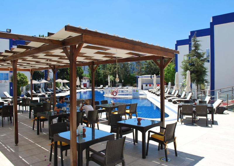 Serpina Hotel - Genel