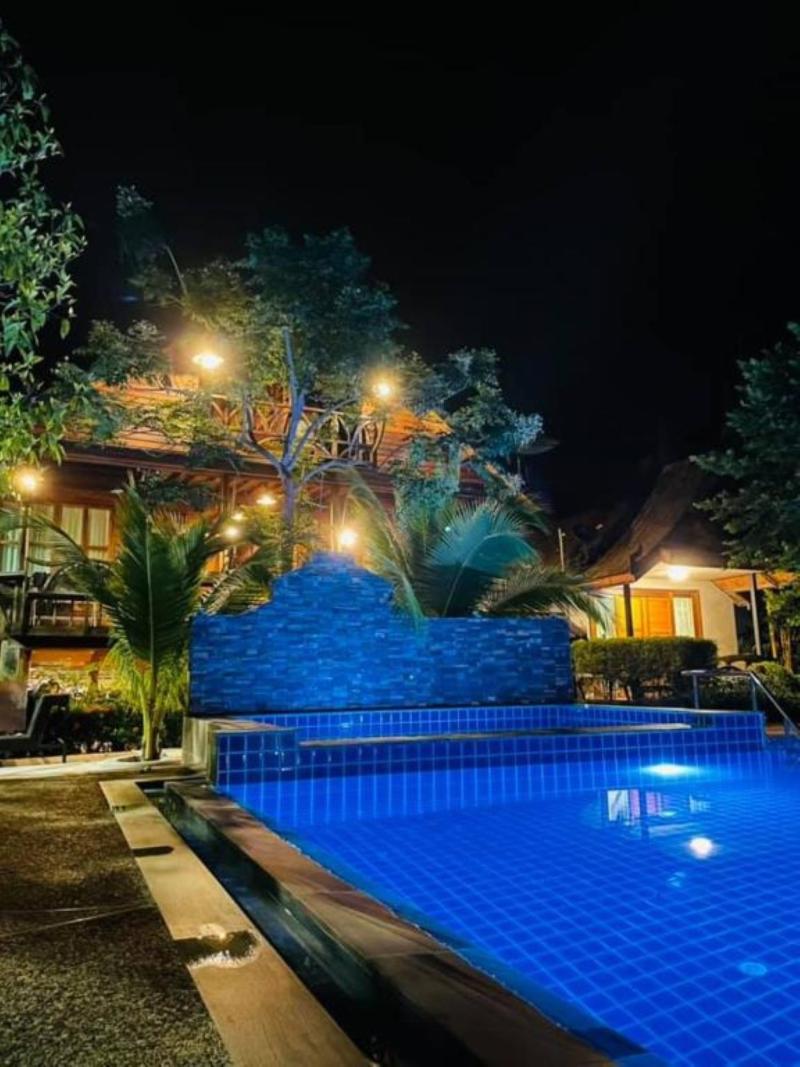 Boutique Village Hotel SHA Plus - Havuz