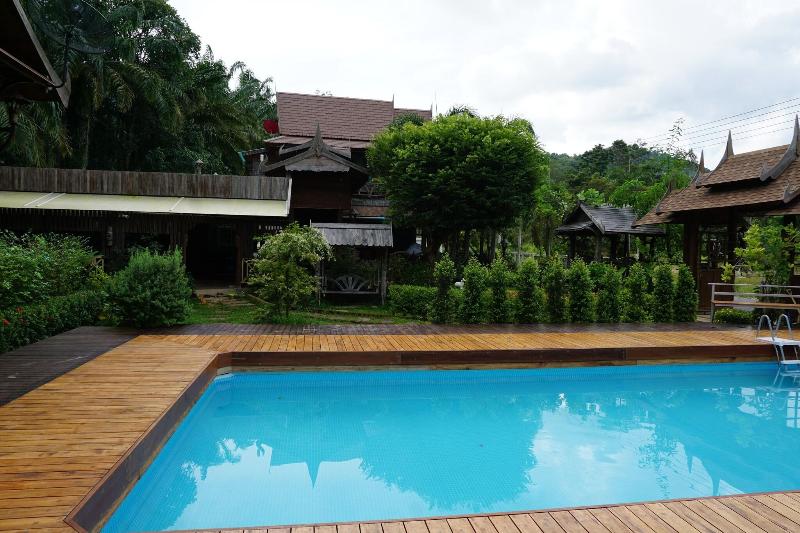 Boutique Village Hotel SHA Plus - Havuz