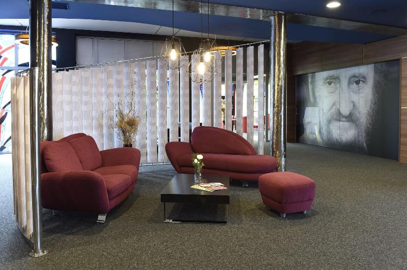 Kunsthotel Fuchspalast - Lobi