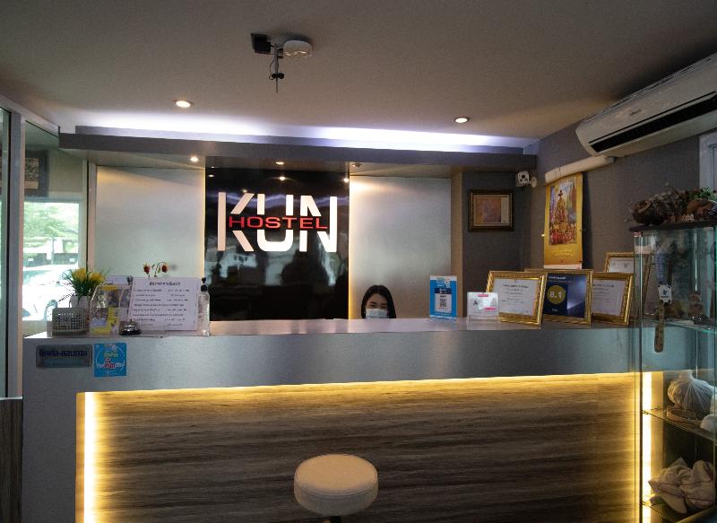 Kun Hotel by ZUZU - Lobi