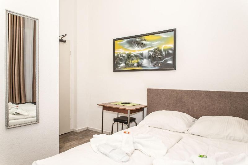 City Hotel Storch - Oda