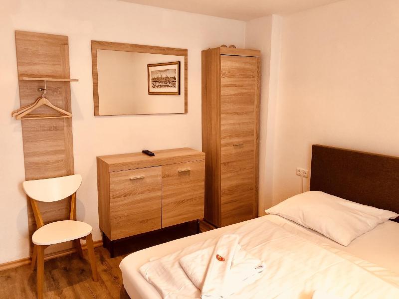City Hotel Storch - Oda