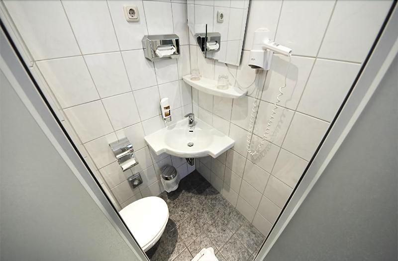 City Hotel Storch - Oda