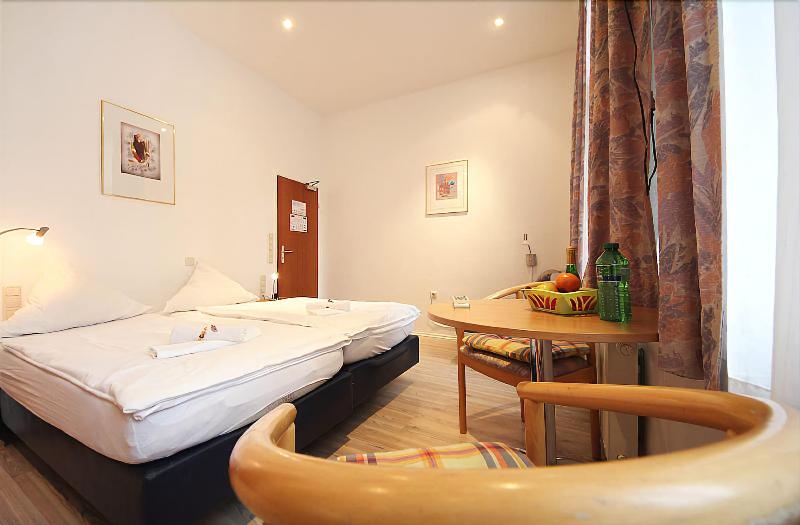 City Hotel Storch - Oda