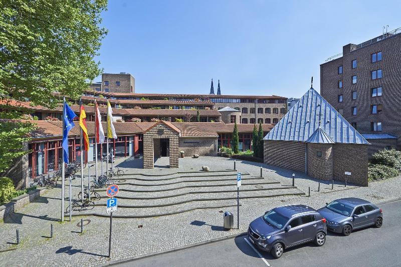 Maternushaus - Genel