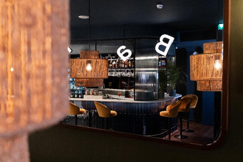 Chic & Basic Gravity - Bar