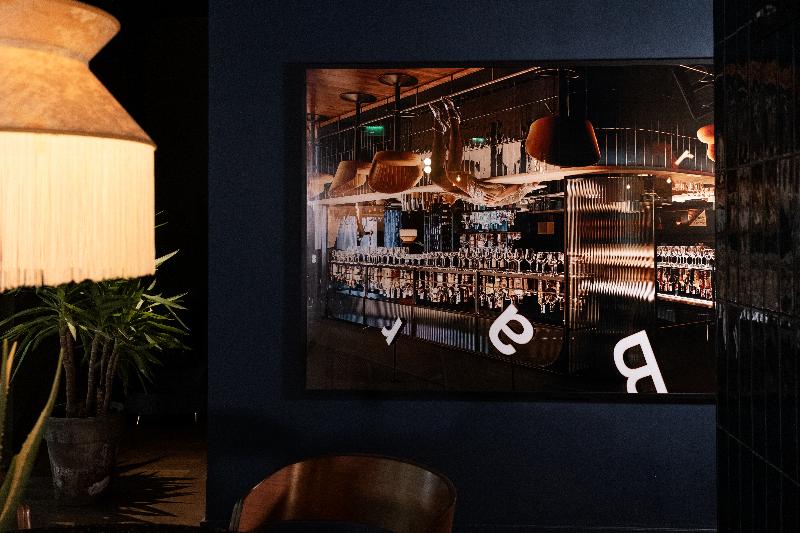 Chic & Basic Gravity - Bar