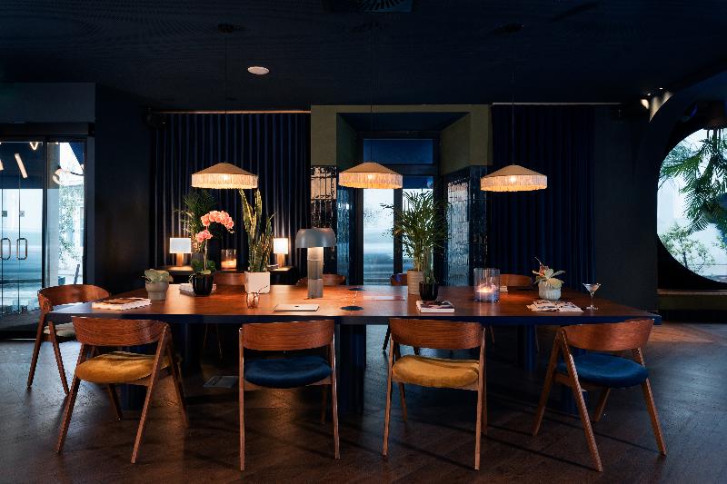 Chic & Basic Gravity - Restoran