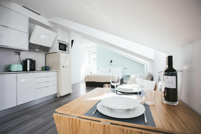 Castello Prime Suites - Oda