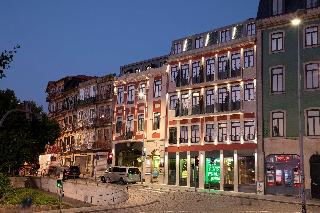 Se Catedral Hotel Porto, Tapestry Collection by Hi fotoÄŸrafÄ±