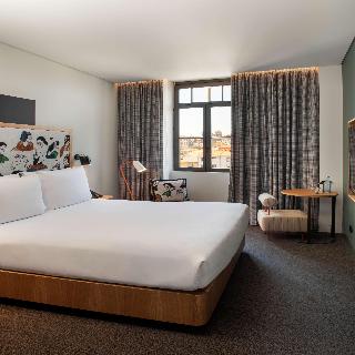 Se Catedral Hotel Porto, Tapestry Collection by Hi fotoÄŸrafÄ±