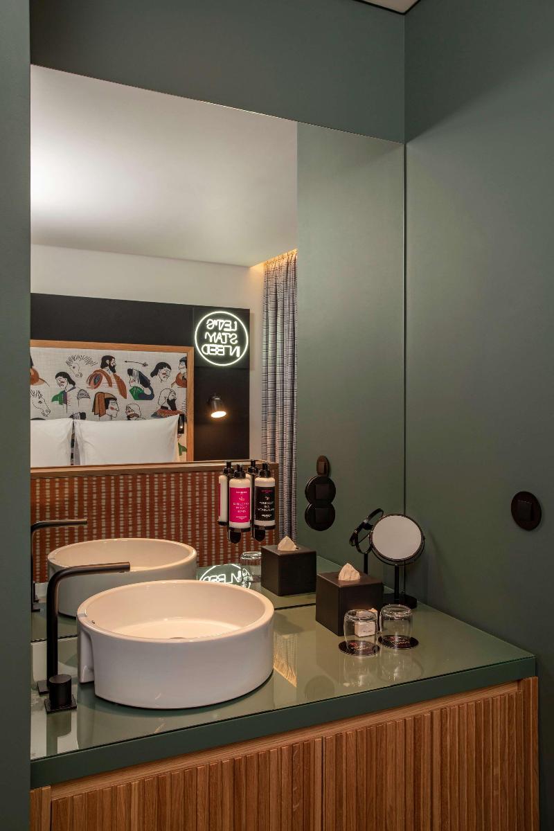 Se Catedral Hotel Porto, Tapestry Collection by Hi - Oda
