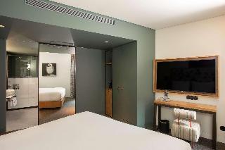 Se Catedral Hotel Porto, Tapestry Collection by Hi fotoÄŸrafÄ±