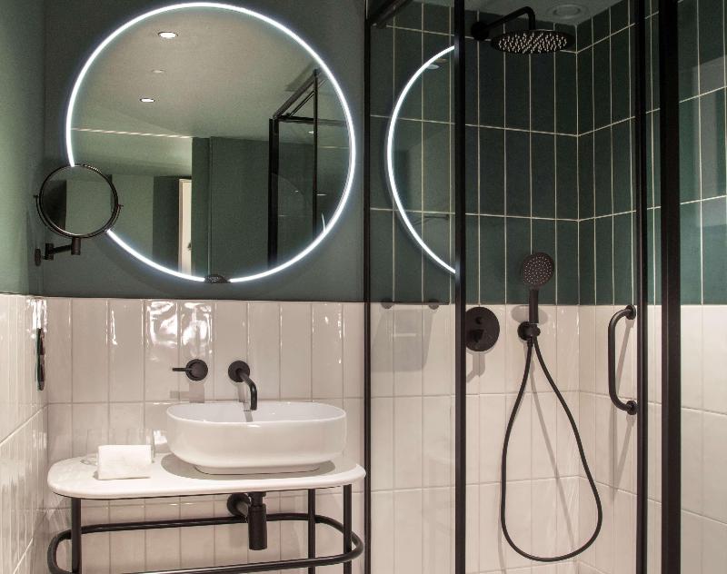 Se Catedral Hotel Porto, Tapestry Collection by Hi - Oda